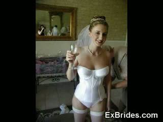 Amateur bruid vriendin gf voyeur onder het rokje exgf vrouw lolly knal huwelijk pop publiek echt bips panty nylon naakt