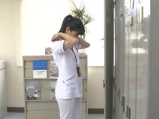 Having spaß mit japanisch krankenschwester