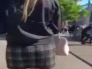 Australian School Girls Take a Zoo Trip, Porn 6d