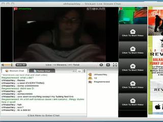Stickam Girl Shows Herself On Her Phone