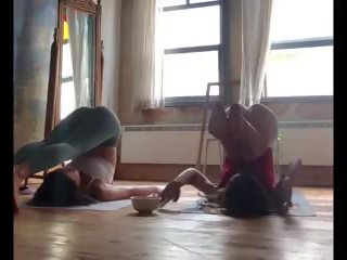 Turkish Yoga Girls: Free Yoga Pornhub HD Porn Video 7b