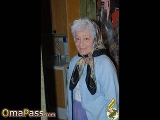 Omapass Καυτά γιαγιάδες παρουσίαση αυτήν υγρός μουνί: ελεύθερα πορνό 11