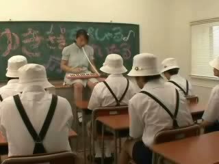 Японська класна кімната веселощі відео